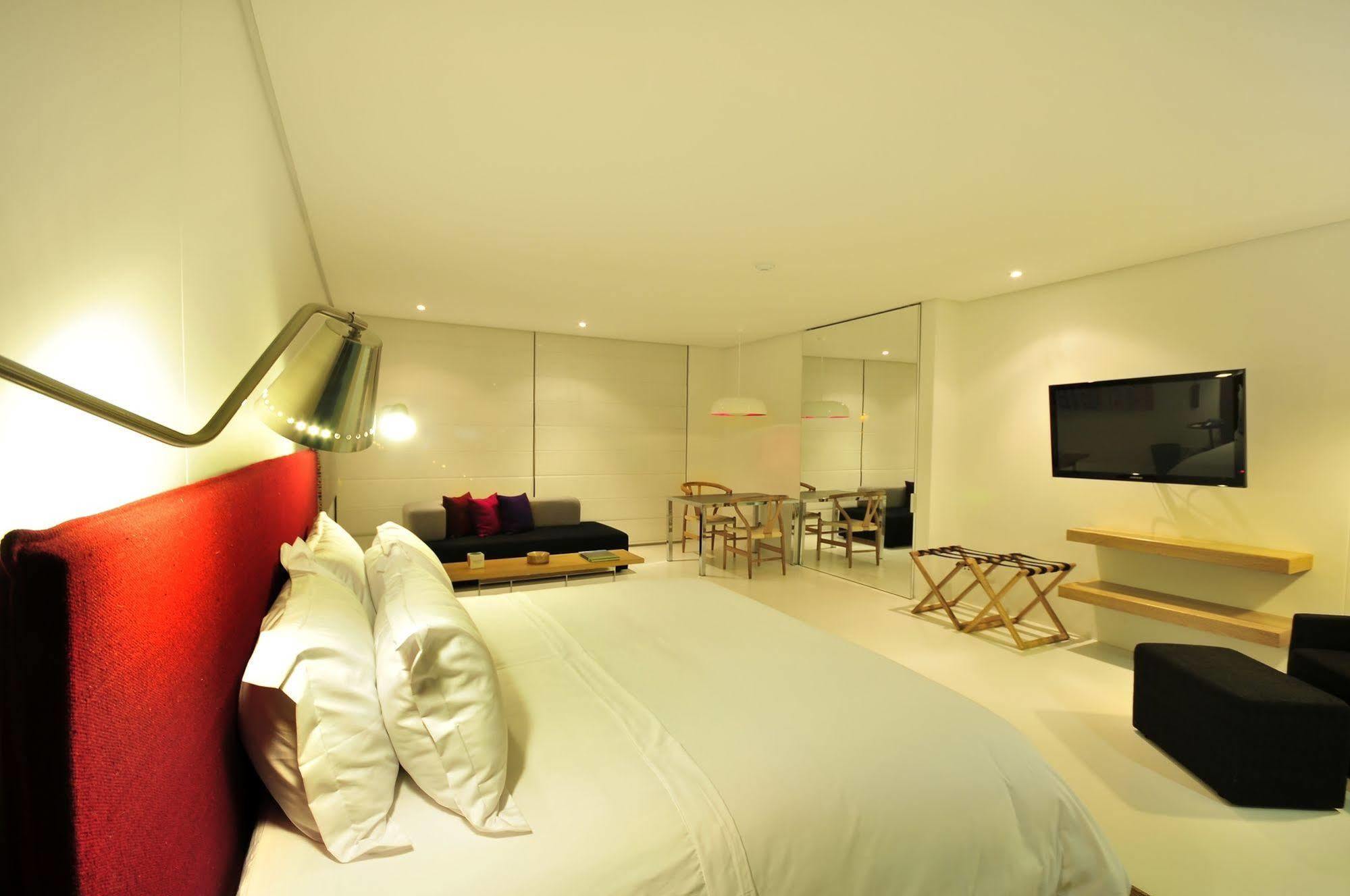 Bosque Alto Apartasuite 波哥大 外观 照片